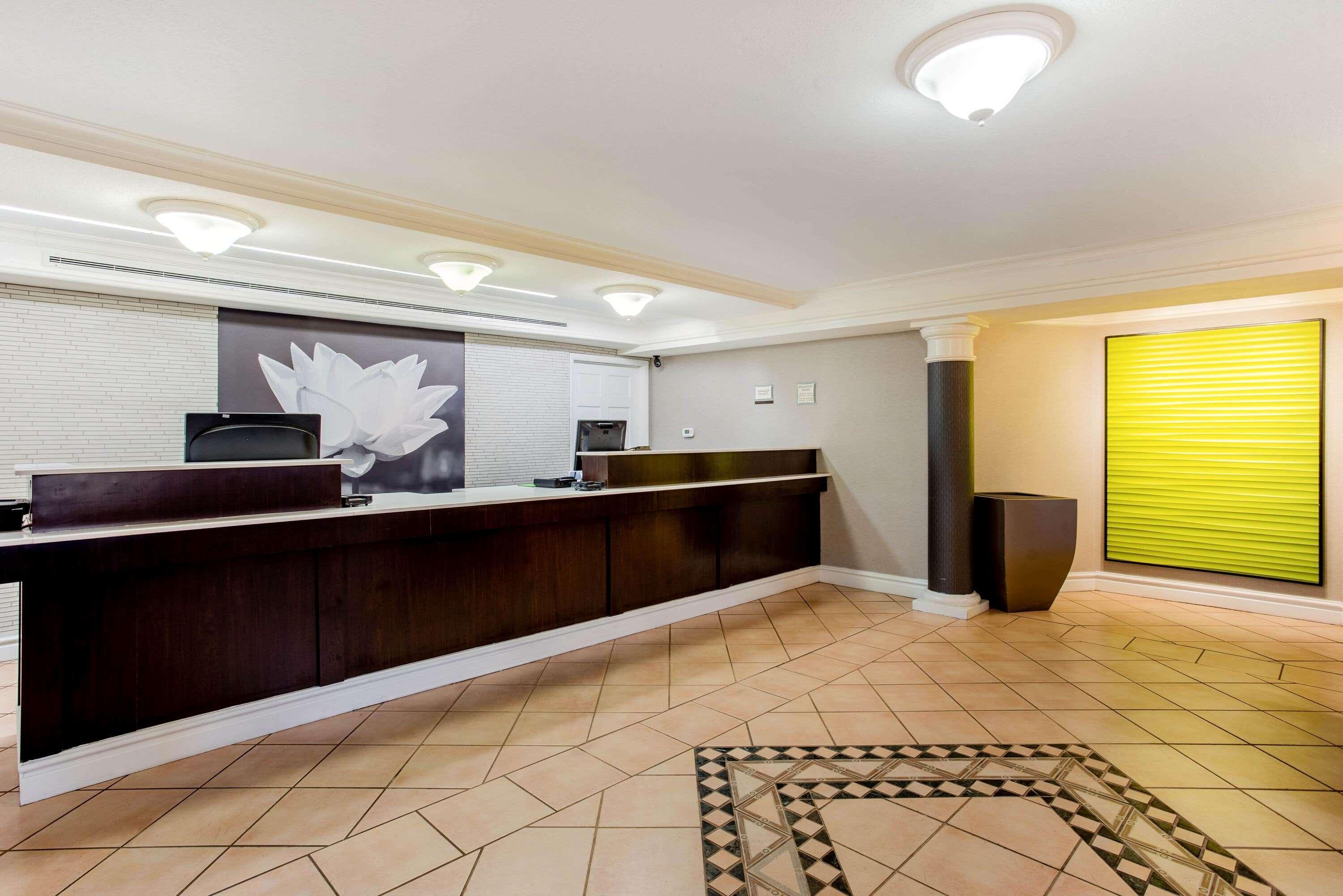 La Quinta Inn By Wyndham Champaign Eksteriør bilde